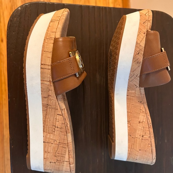 Michael Kors slip on - Picture 4 of 5